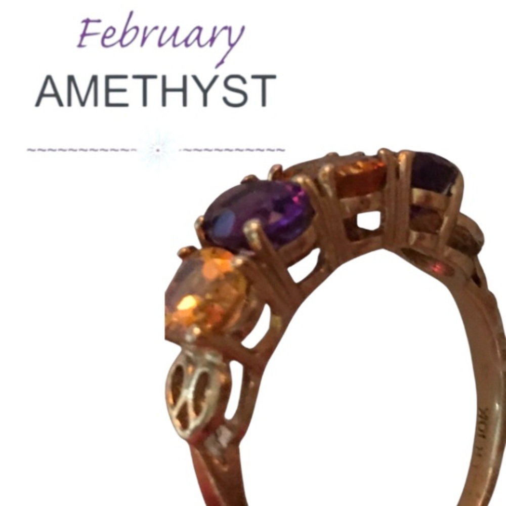 Beautiful Vintage 10K Ring. Genuine amethyst and citrine set in 10K gold.💜